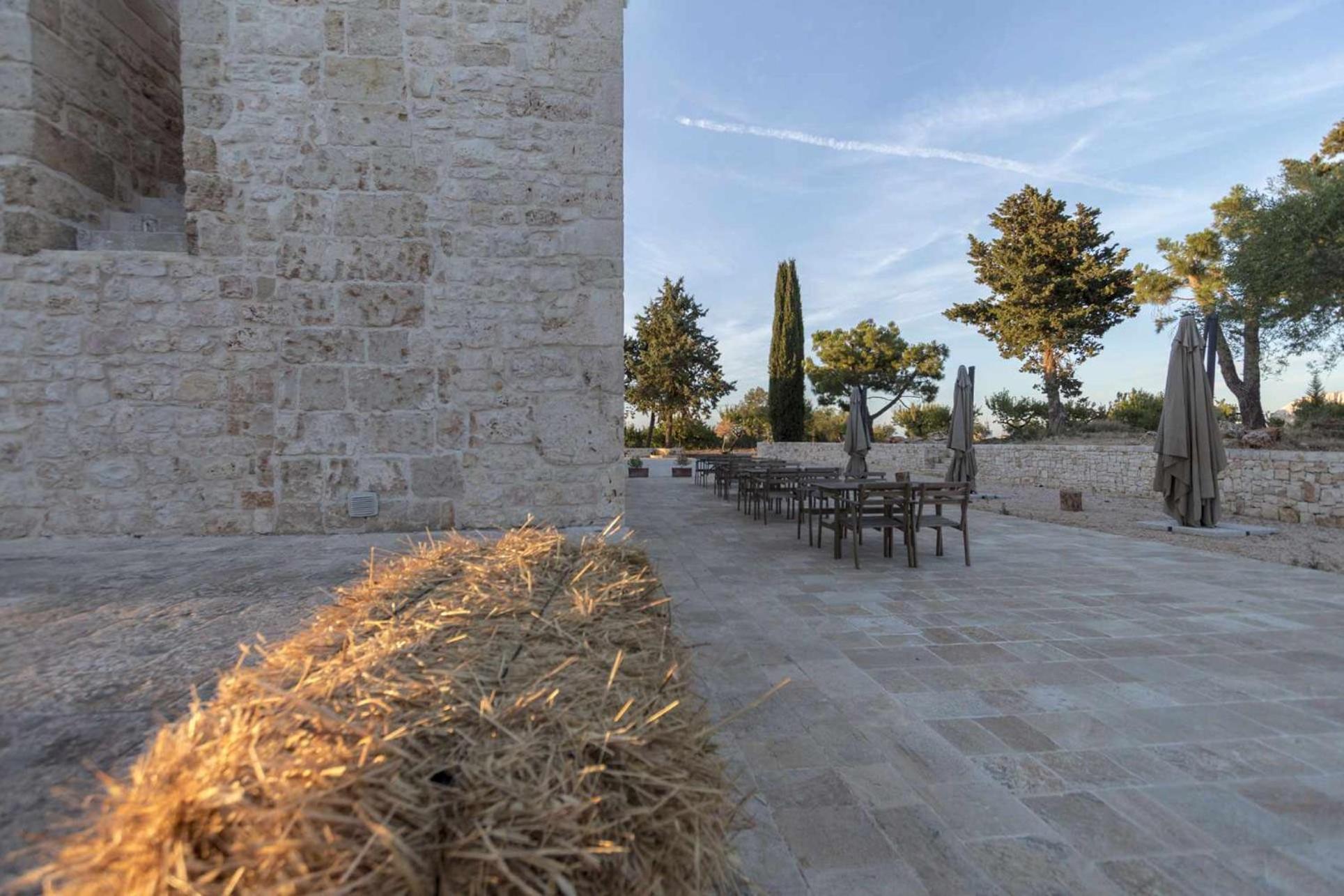 Masseria Fanizzi Конверсано Номер фото